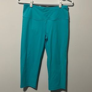 Victoria Secret Sport Knockout Crop Leggings Size Small